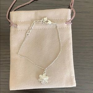 Swarovski snow flake bracelet silver new